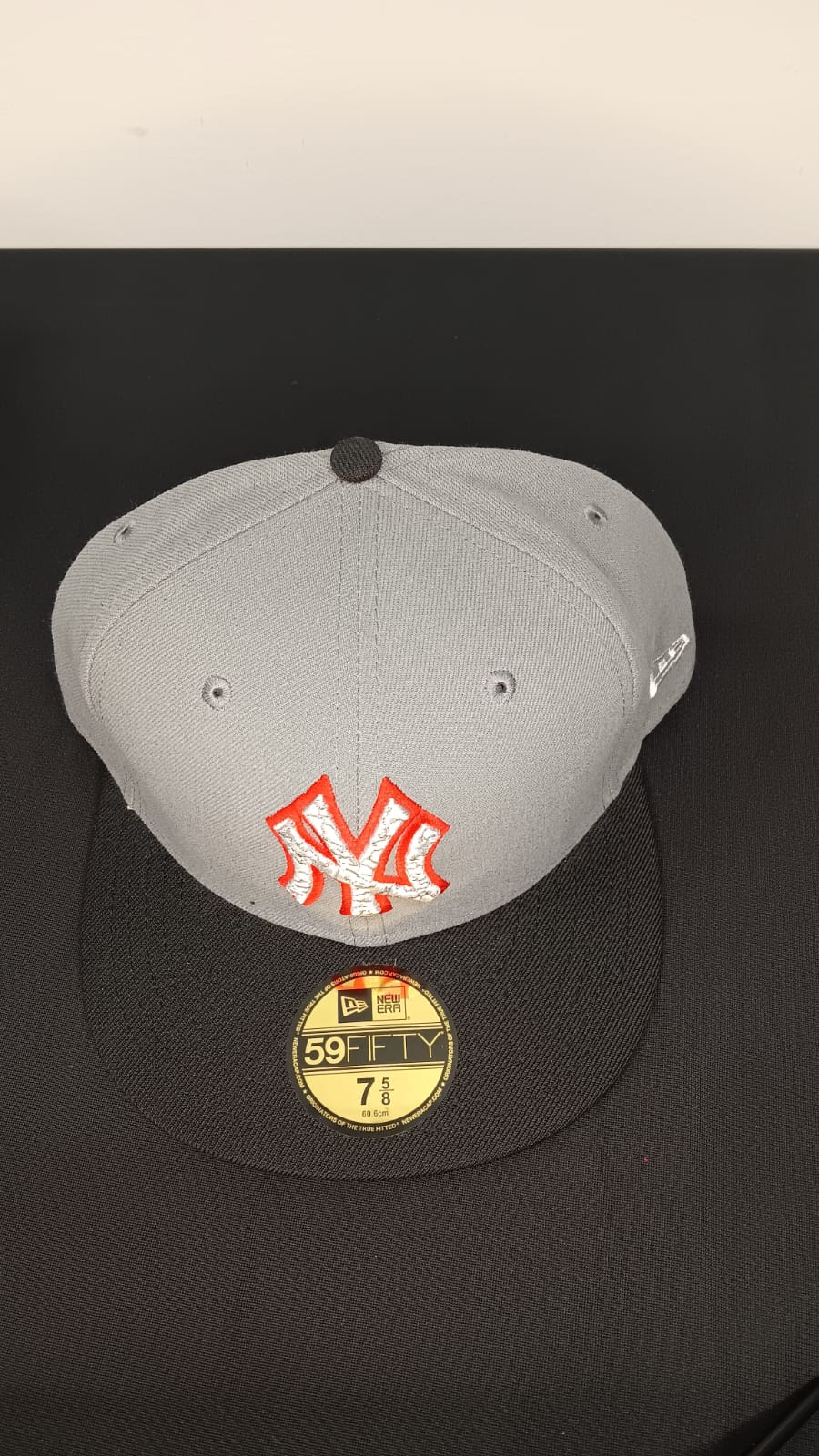 🧢 Wholesale Bulk Hat Box – 20 Premium Hats (HAT-1021)