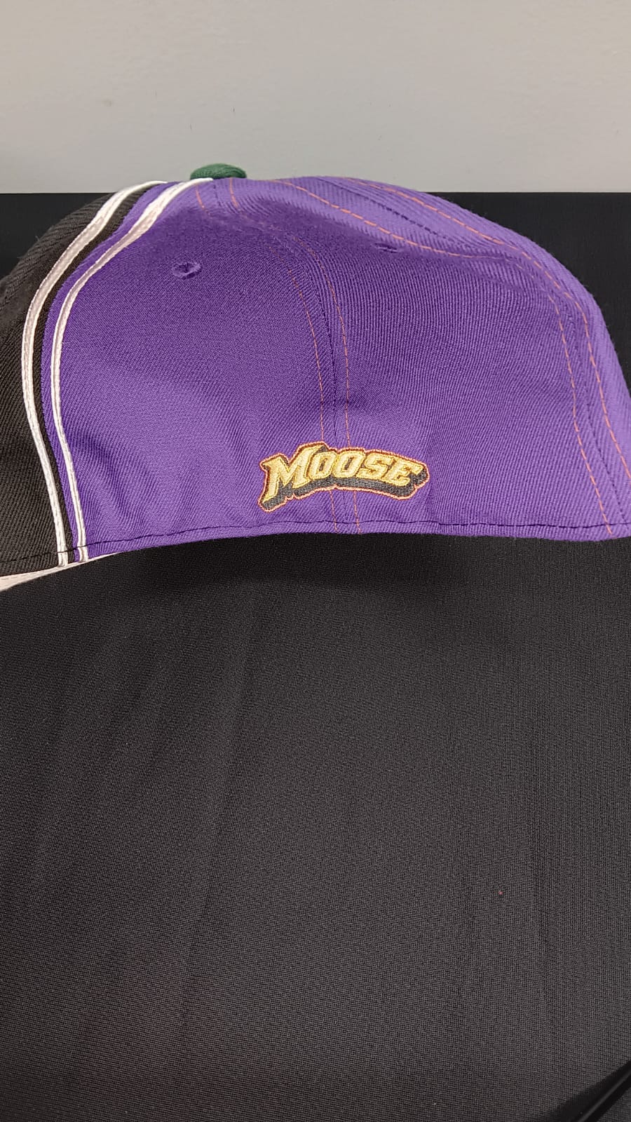 🧢 Wholesale Bulk Hat Box – 20 Premium Hats (HAT-1021)