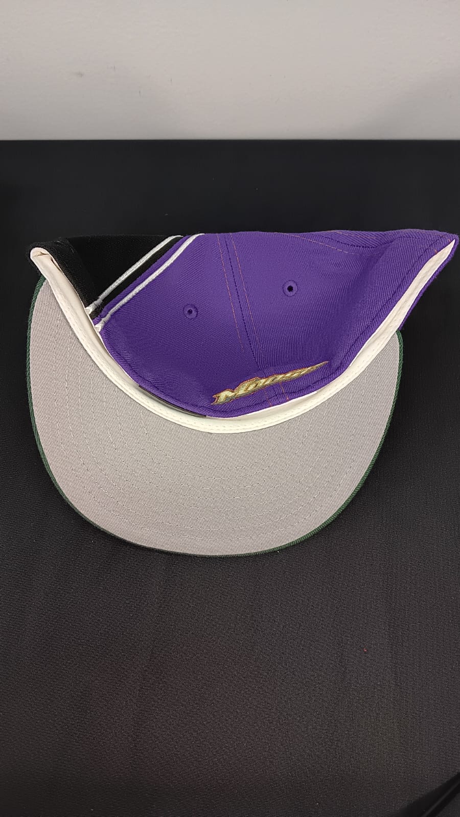 🧢 Wholesale Bulk Hat Box – 20 Premium Hats (HAT-1021)