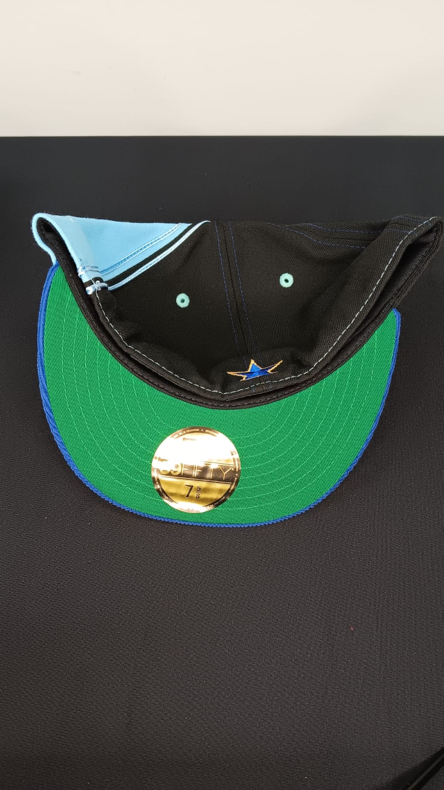 🧢 Wholesale Bulk Hat Box – 20 Premium Hats (HAT-1021)