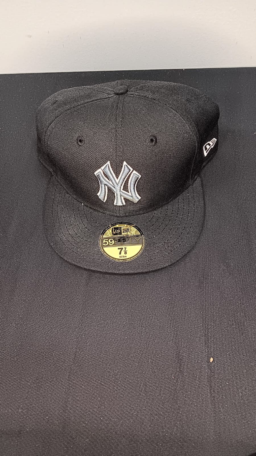 🧢 Wholesale Bulk Hat Box – 20 Premium Hats (HAT-1028)