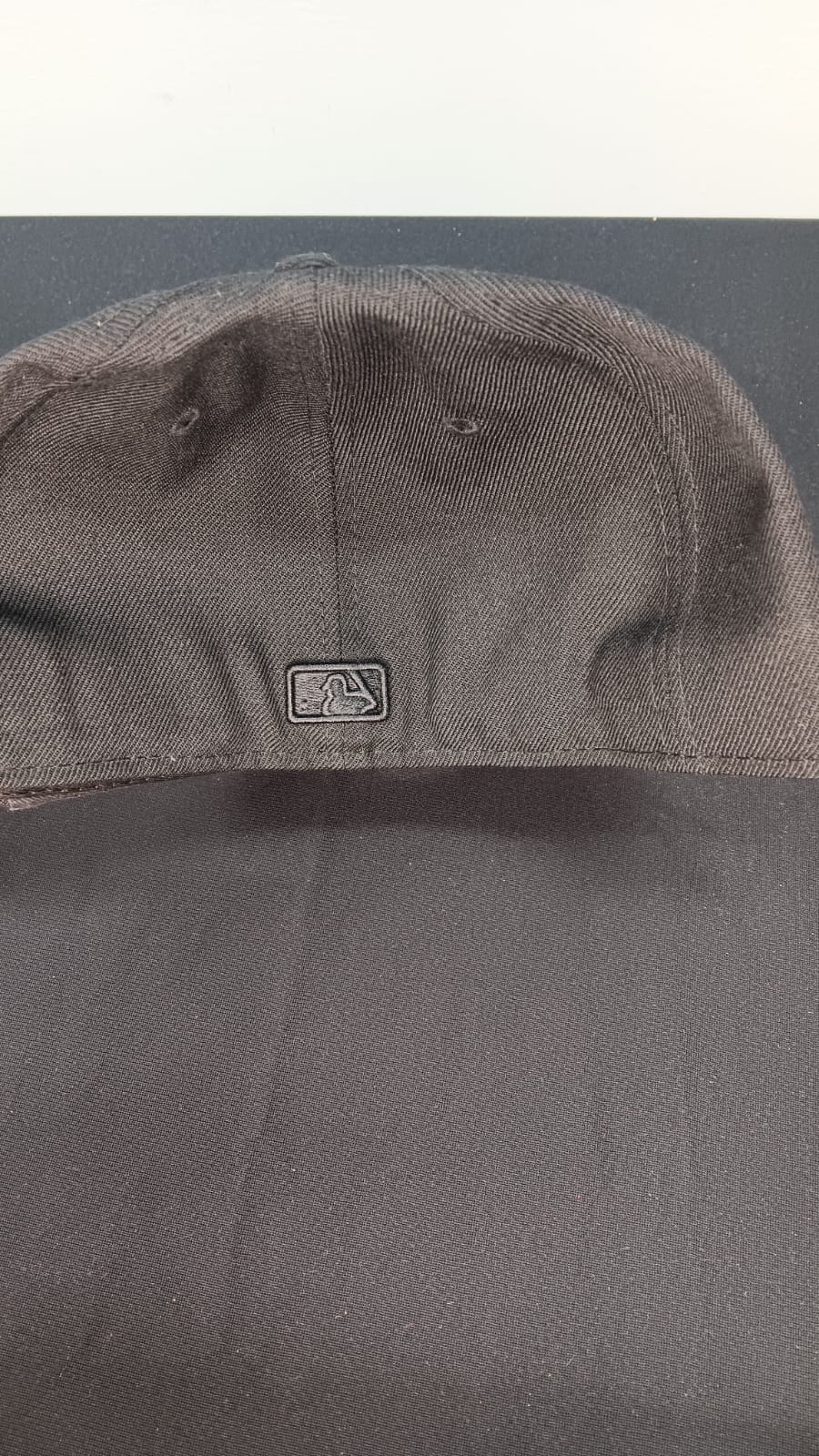 🧢 Wholesale Bulk Hat Box – 20 Premium Hats (HAT-1030)
