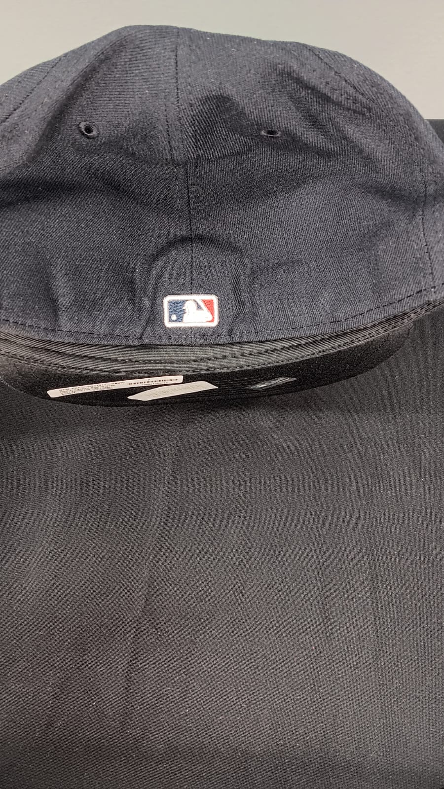🧢 Wholesale Bulk Hat Box – 20 Premium Hats (HAT-1030)