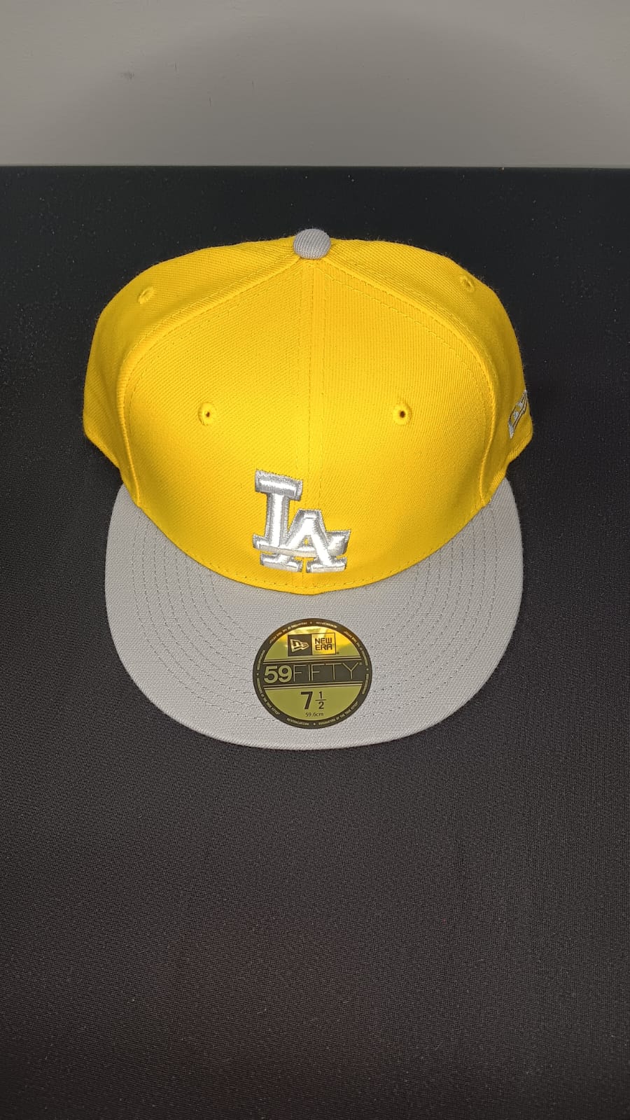 🧢 Wholesale Bulk Hat Box – 20 Premium Hats (HAT-1030)