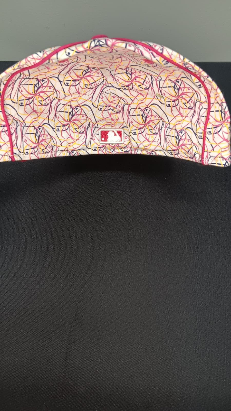 🧢 Wholesale Bulk Hat Box – 20 Premium Hats (HAT-1030)
