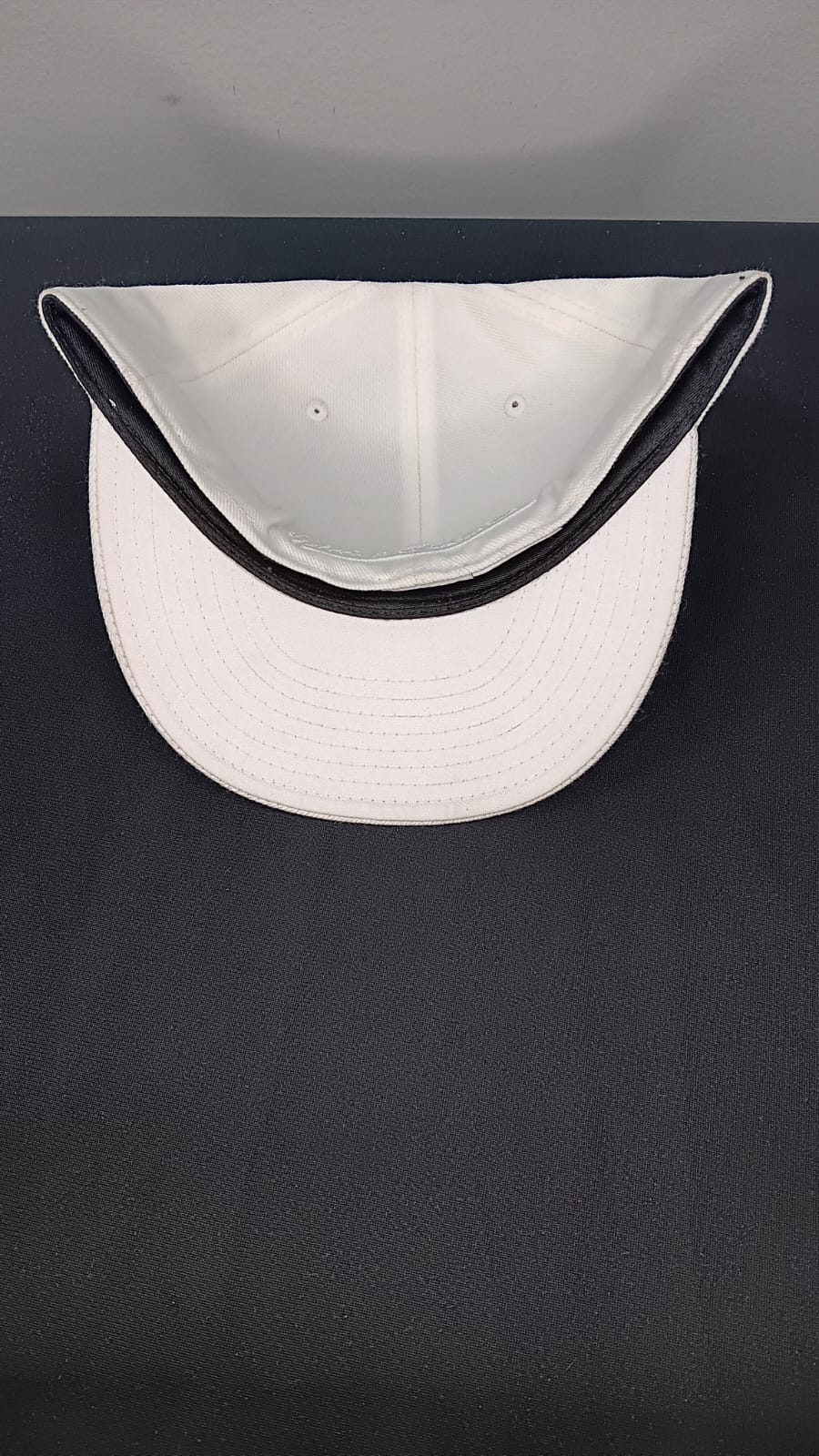 🧢 Wholesale Bulk Hat Box – 20 Premium Hats (HAT-1030)