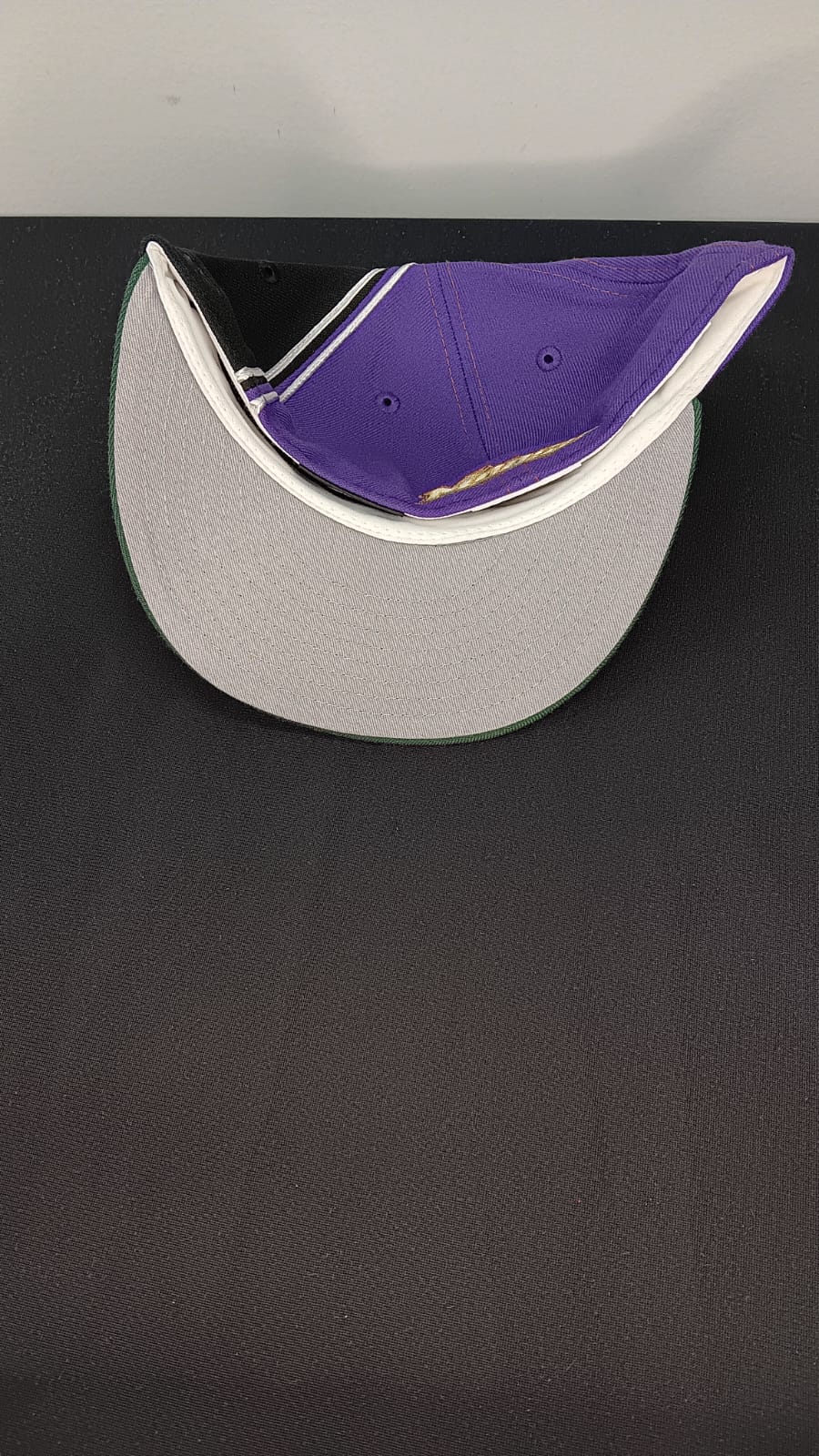 🧢 Wholesale Bulk Hat Box – 20 Premium Hats (HAT-1030)