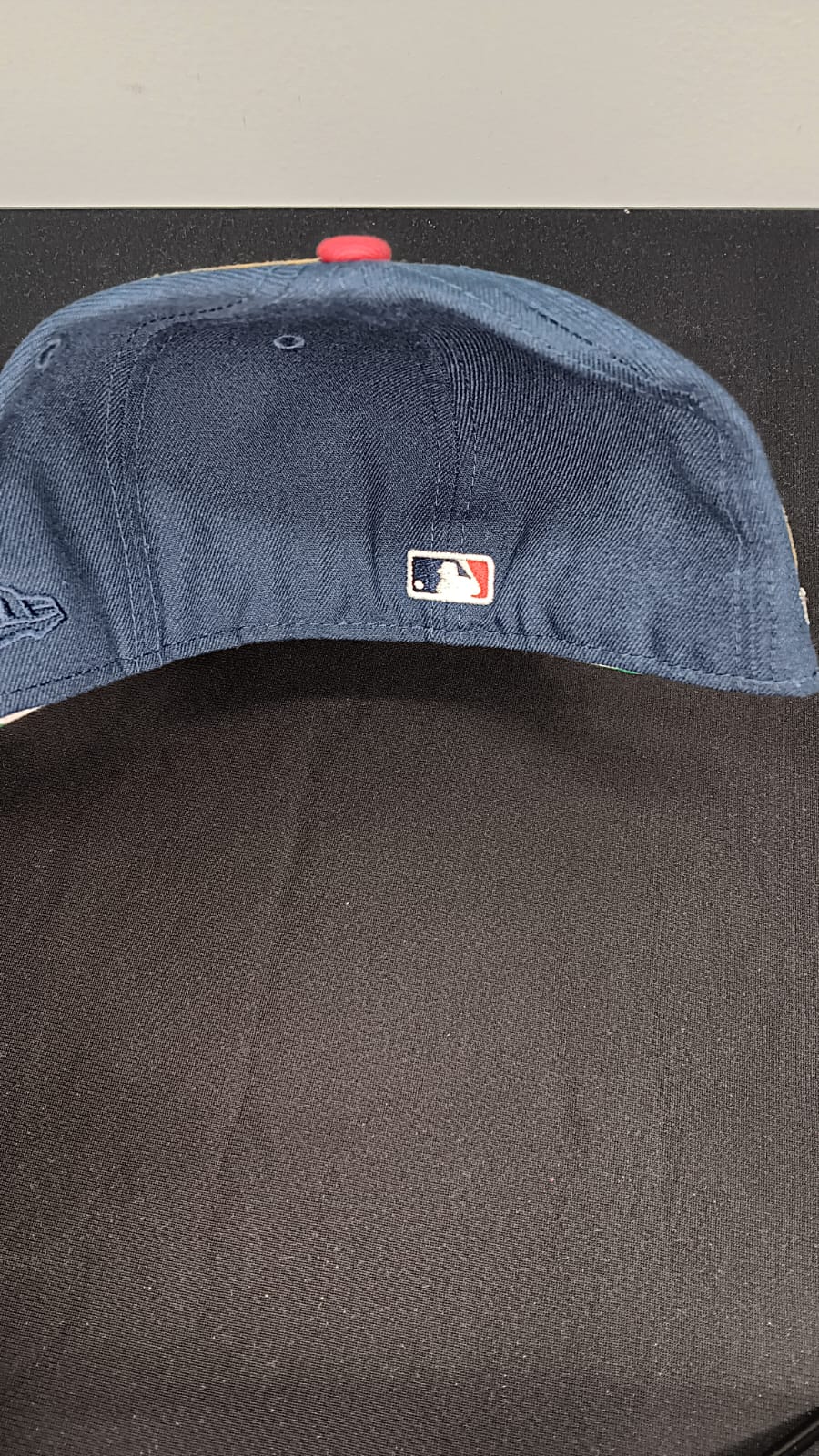 🧢 Wholesale Bulk Hat Box – 20 Premium Hats (HAT-1032)