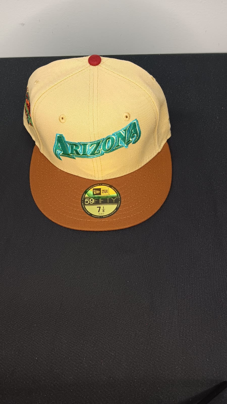 π§’ Wholesale Bulk Hat Box β 20 Premium Hats (HAT-1033)