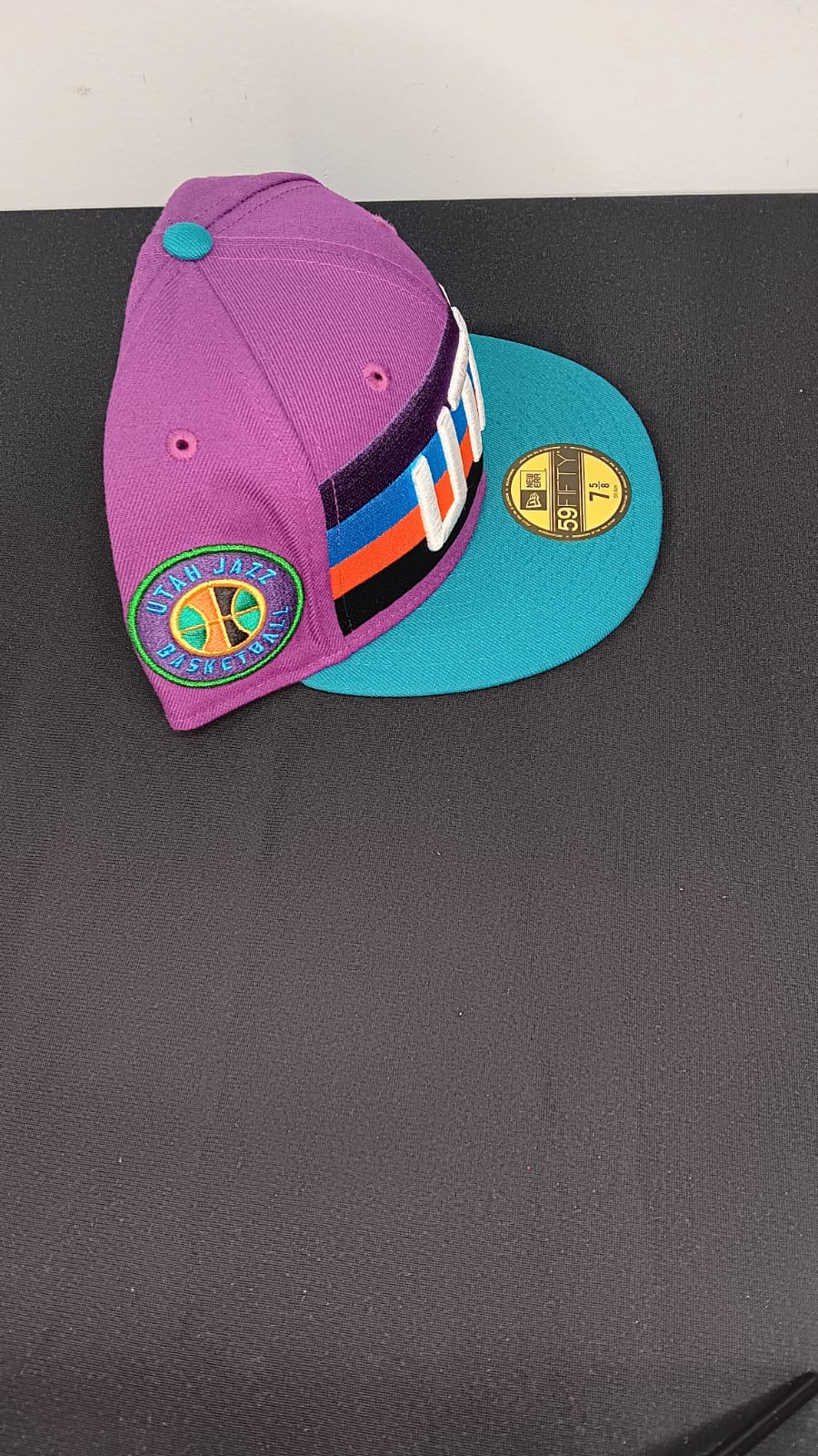🧢 Wholesale Bulk Hat Box – 20 Premium Hats (HAT-1033)