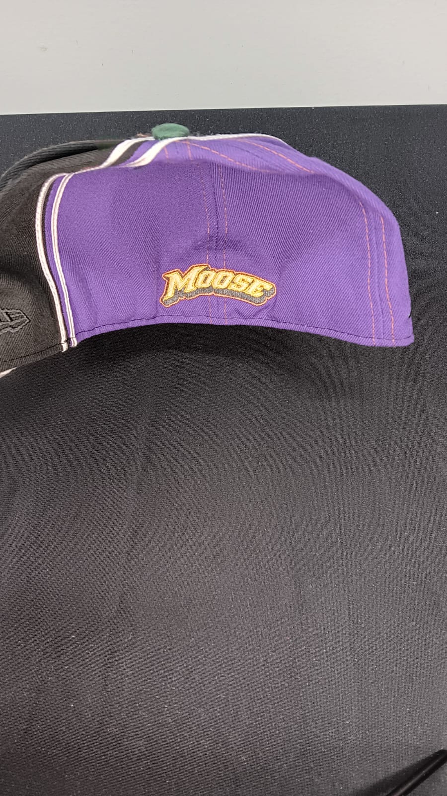 🧢 Wholesale Bulk Hat Box – 20 Premium Hats (HAT-1034)