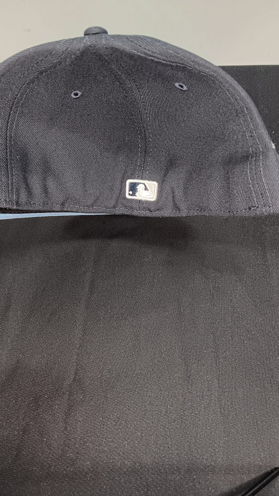 🧢 Wholesale Bulk Hat Box – 20 Premium Hats (HAT-1034)