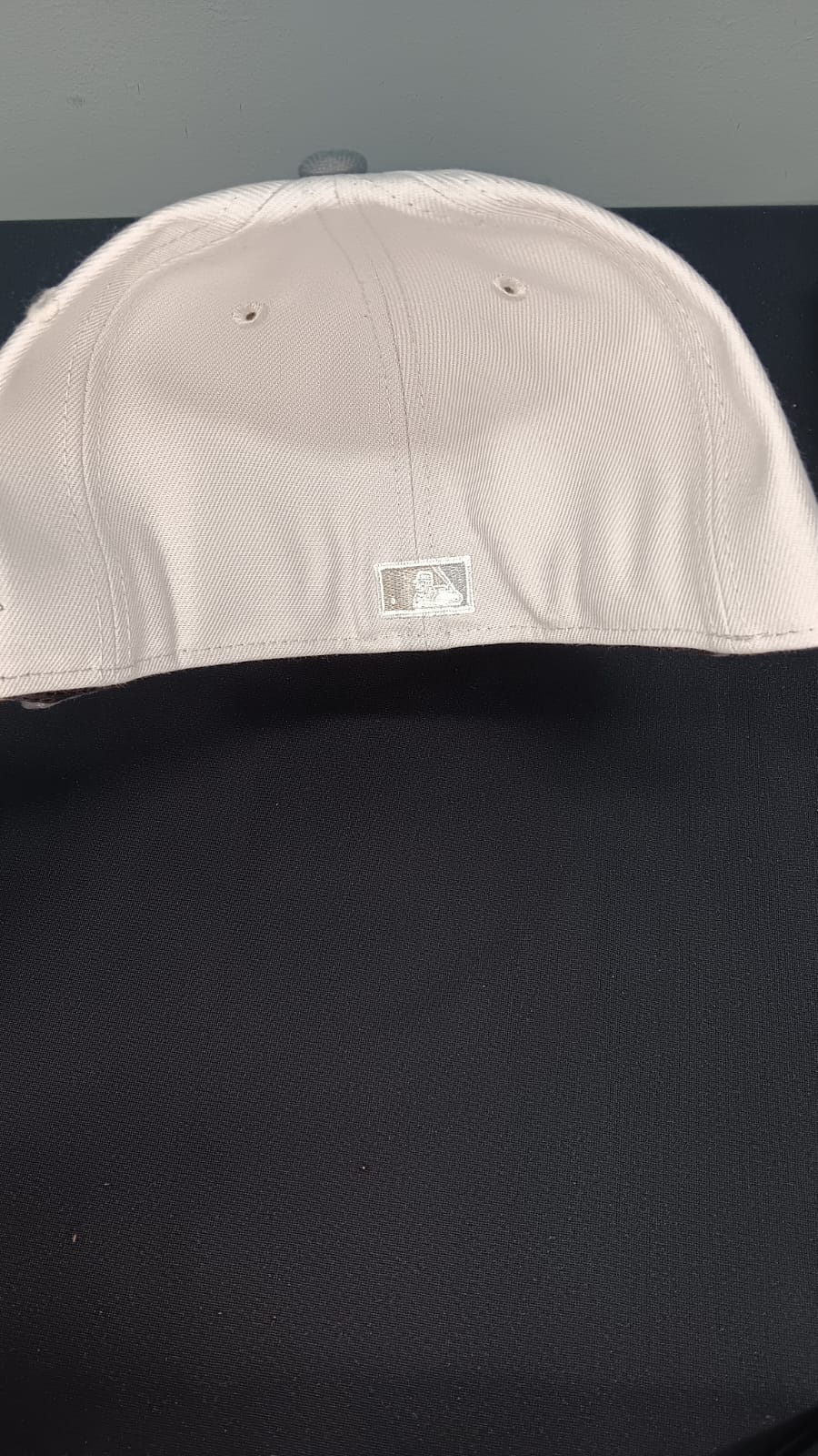 🧢 Wholesale Bulk Hat Box – 20 Premium Hats (HAT-1035)