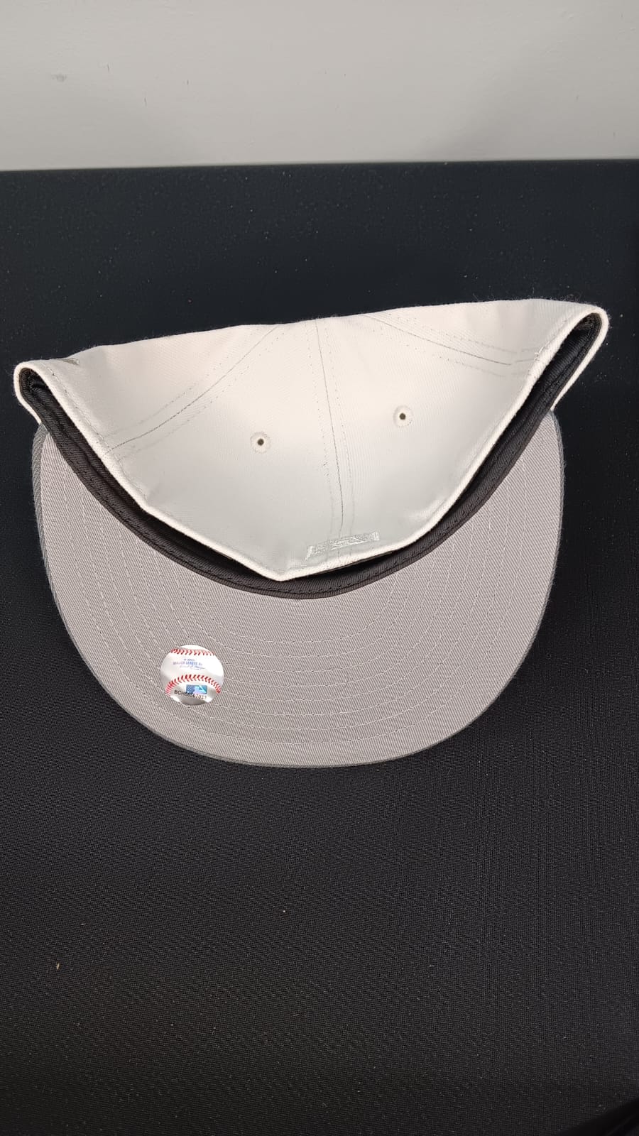 🧢 Wholesale Bulk Hat Box – 20 Premium Hats (HAT-1035)