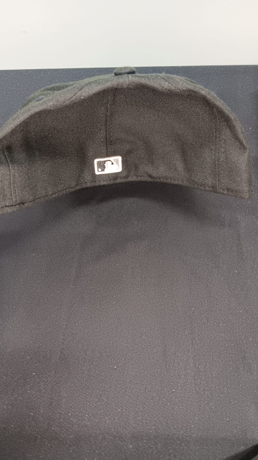 🧢 Wholesale Bulk Hat Box – 20 Premium Hats (HAT-1035)