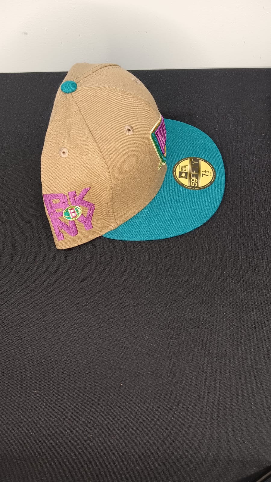 🧢 Wholesale Bulk Hat Box – 20 Premium Hats (HAT-1035)