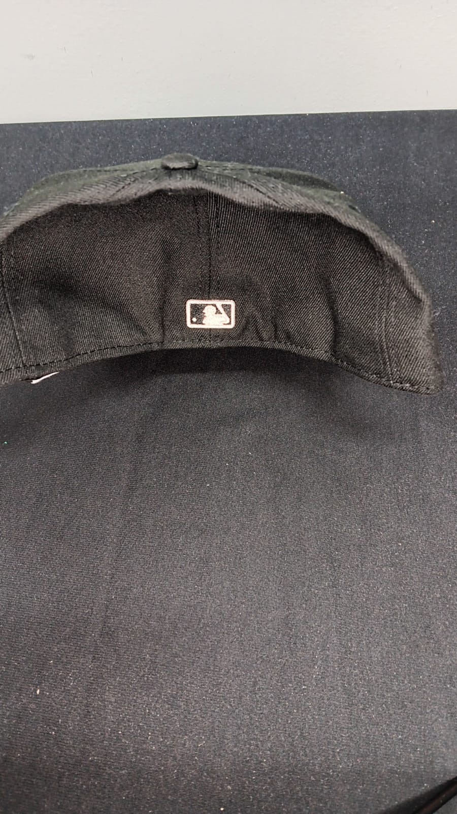 🧢 Wholesale Bulk Hat Box – 20 Premium Hats (HAT-1036)