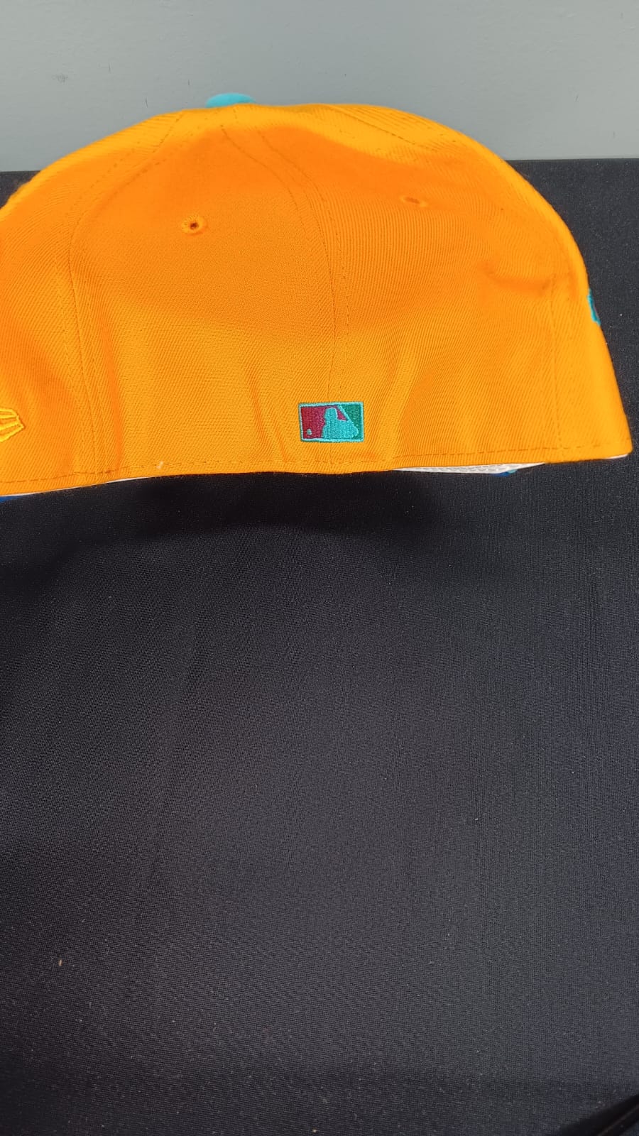 🧢 Wholesale Bulk Hat Box – 20 Premium Hats (HAT-1036)