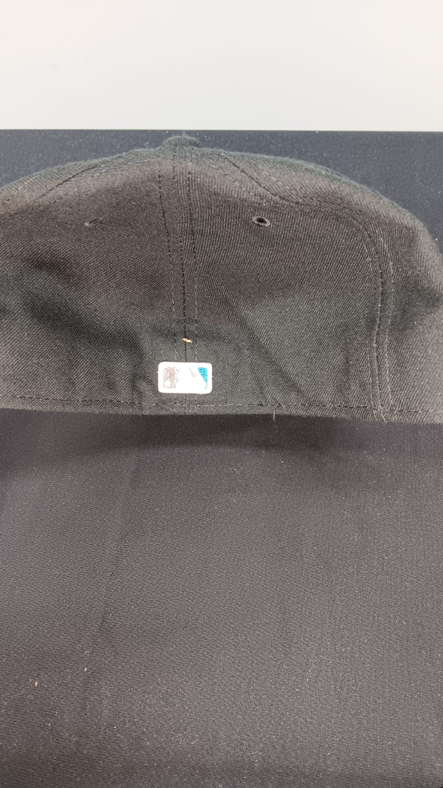 🧢 Wholesale Bulk Hat Box – 20 Premium Hats (HAT-1037)