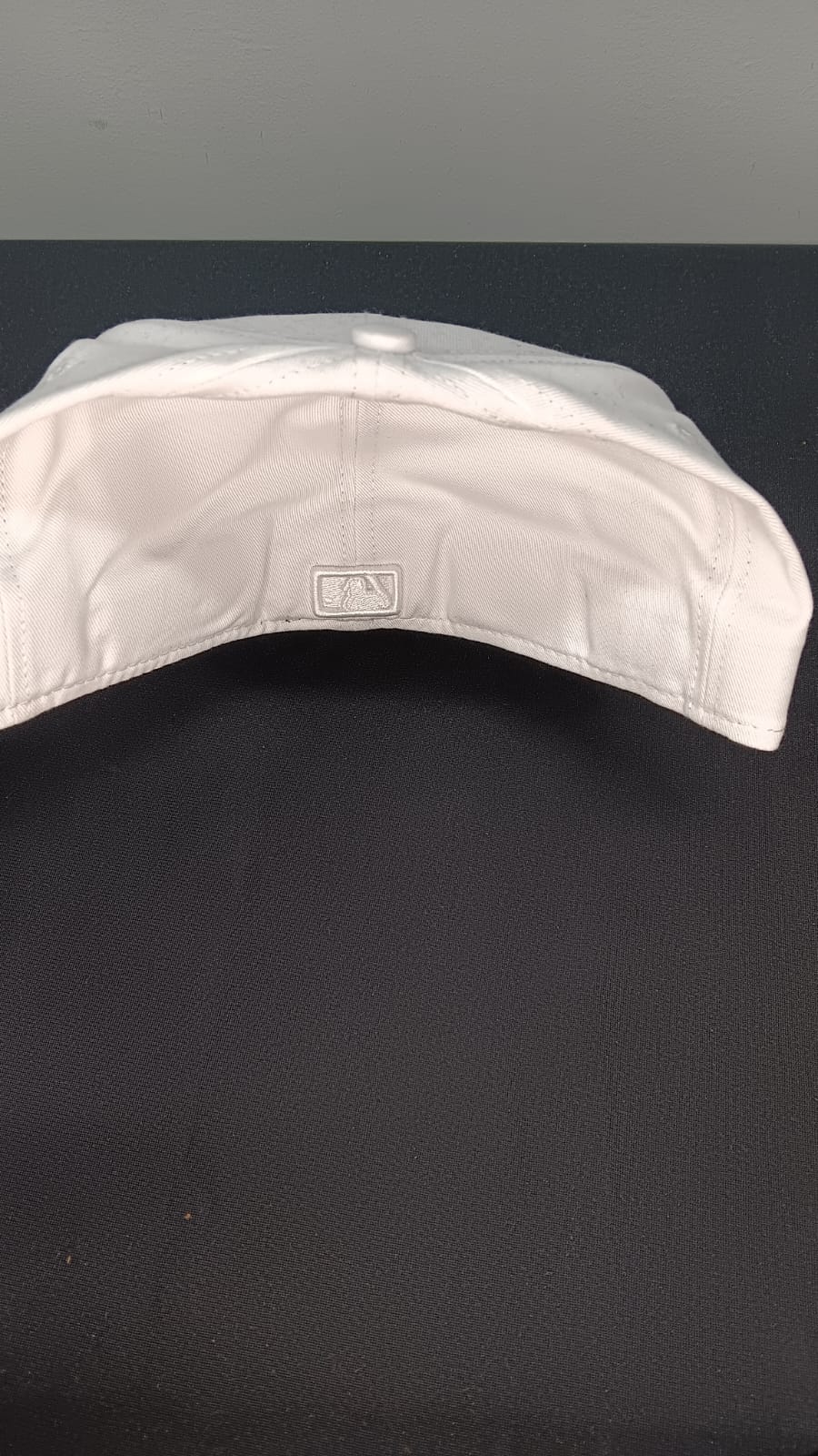 🧢 Wholesale Bulk Hat Box – 20 Premium Hats (HAT-1037)