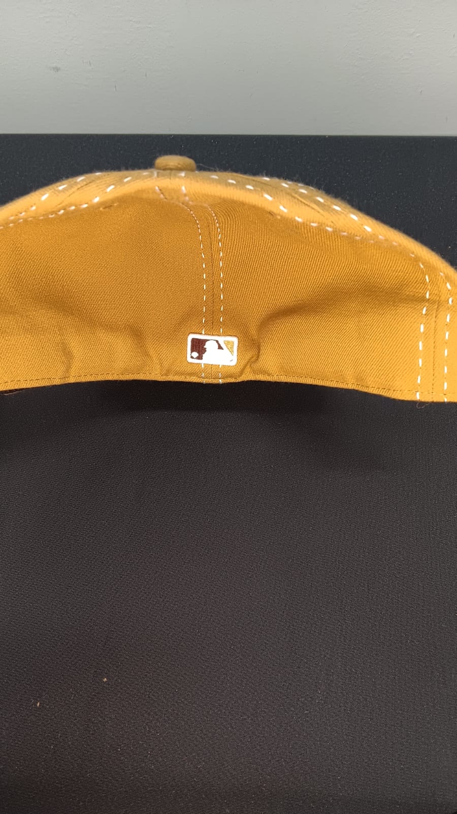 🧢 Wholesale Bulk Hat Box – 20 Premium Hats (HAT-1037)