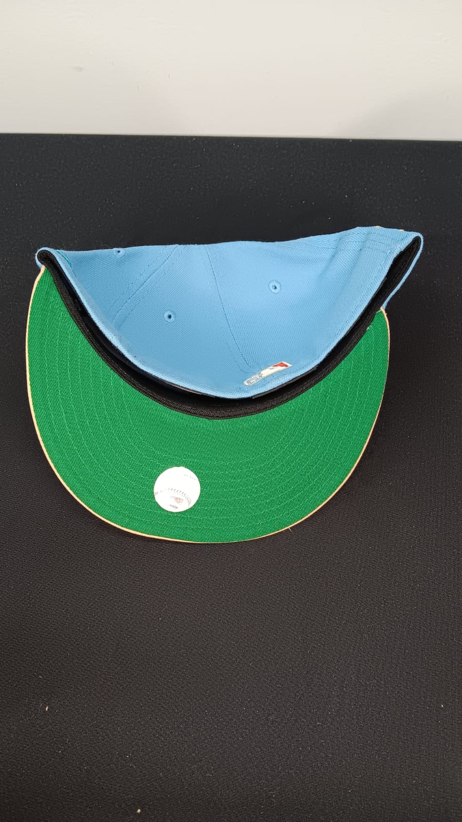 🧢 Wholesale Bulk Hat Box – 20 Premium Hats (HAT-1038)