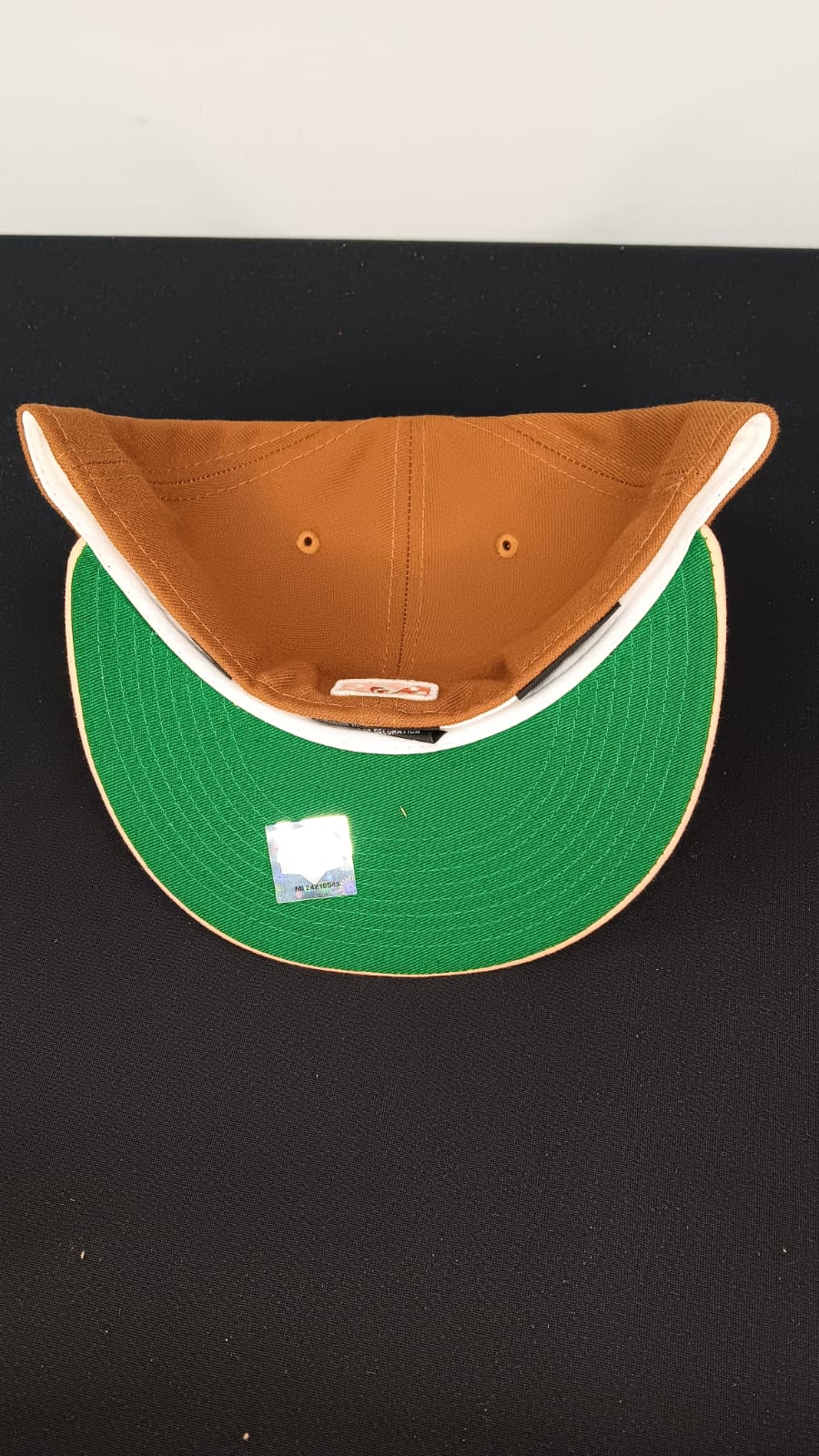 🧢 Wholesale Bulk Hat Box – 20 Premium Hats (HAT-1038)