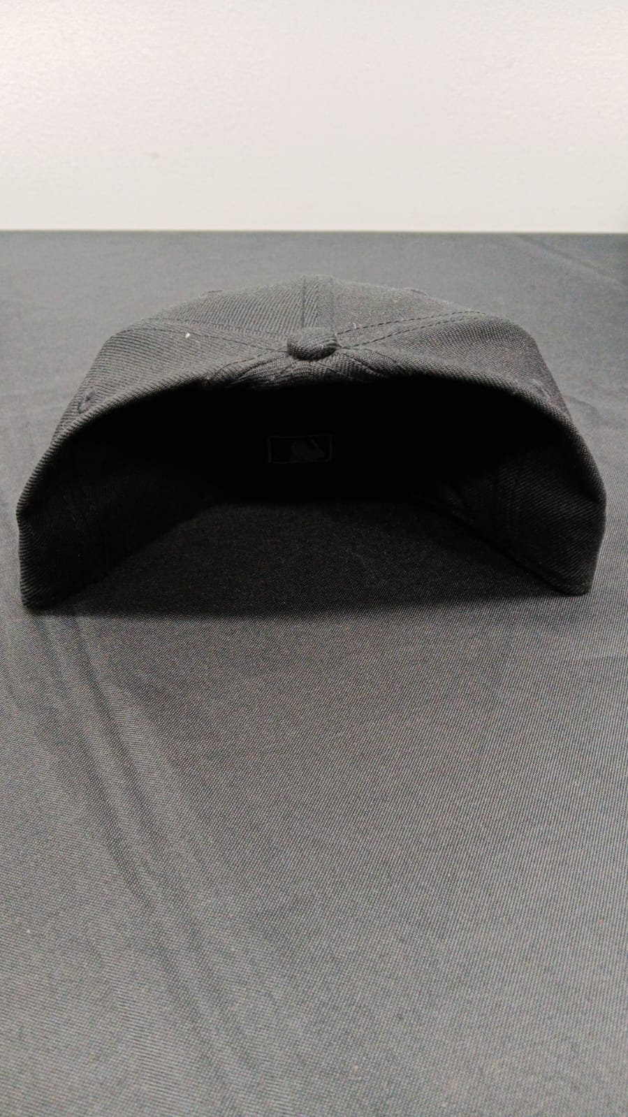 🧢 Wholesale Bulk Hat Box – 20 Premium Hats (HAT-1003)
