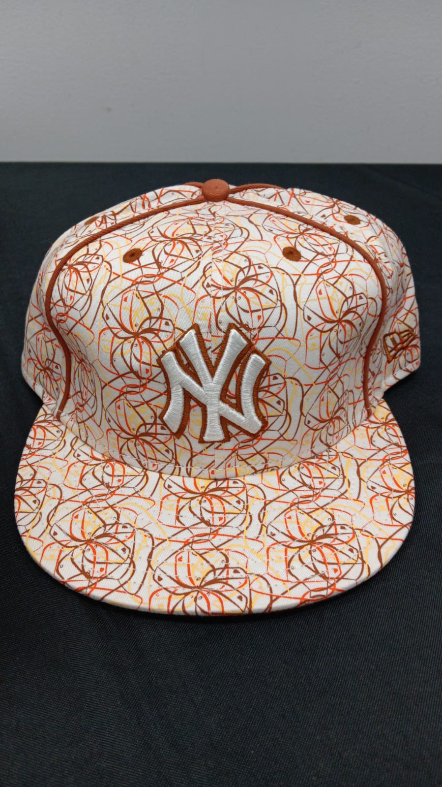 🧢 Wholesale Bulk Hat Box – 20 Premium Hats (HAT-1003)
